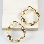 PENDIENTES THE ARTISAN HOOP