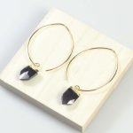 PENDIENTES STONE HOOP BLACK