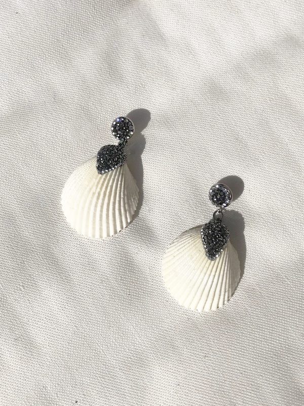 MERMAID LUX BLACK EARRINGS