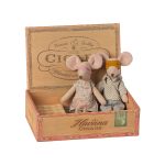 RATONCITOS PAPA  y MAMA EN CAJA (15cm)-MAILEG