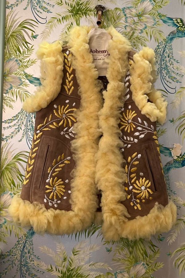 AFGHAN LAMB SHEARLING EMBROIDERED GIRL WAISTCOAT GOLD FLOWER