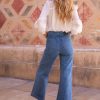 MARINE CROPPED FLARED JEANS WASHED BLUE - Imagen 3