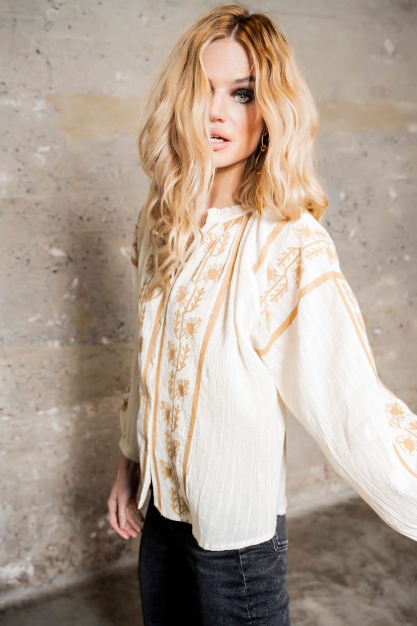 MADDI BLOUSE WHITE WITH BEIGE EMBROIDERY