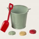Beach set - Shovel, bucket and shells