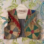 SUZANI LIMITED EDITION  CHALECO CAMEL 3