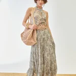 DEMI FALDA PAISLEY VOLANTES BORDADOS CINTURA - VIOLETA